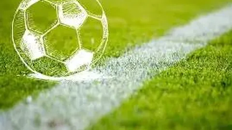 德甲焦点战：门兴锋线受损，客场能否逆境翻盘？揭秘关键对决！